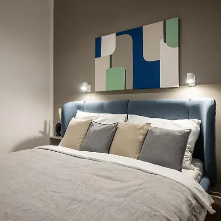 Spacious Cosy Apartment With A Balcony And A King-Size Bed 15 Minutes Away From Stephansdom Vienna Exterior photo