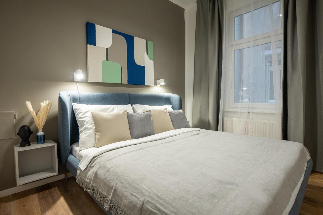 Appartement Spacious Cosy With A Balcony And A King-size Bed 15 Minutes Away From Stephansdom